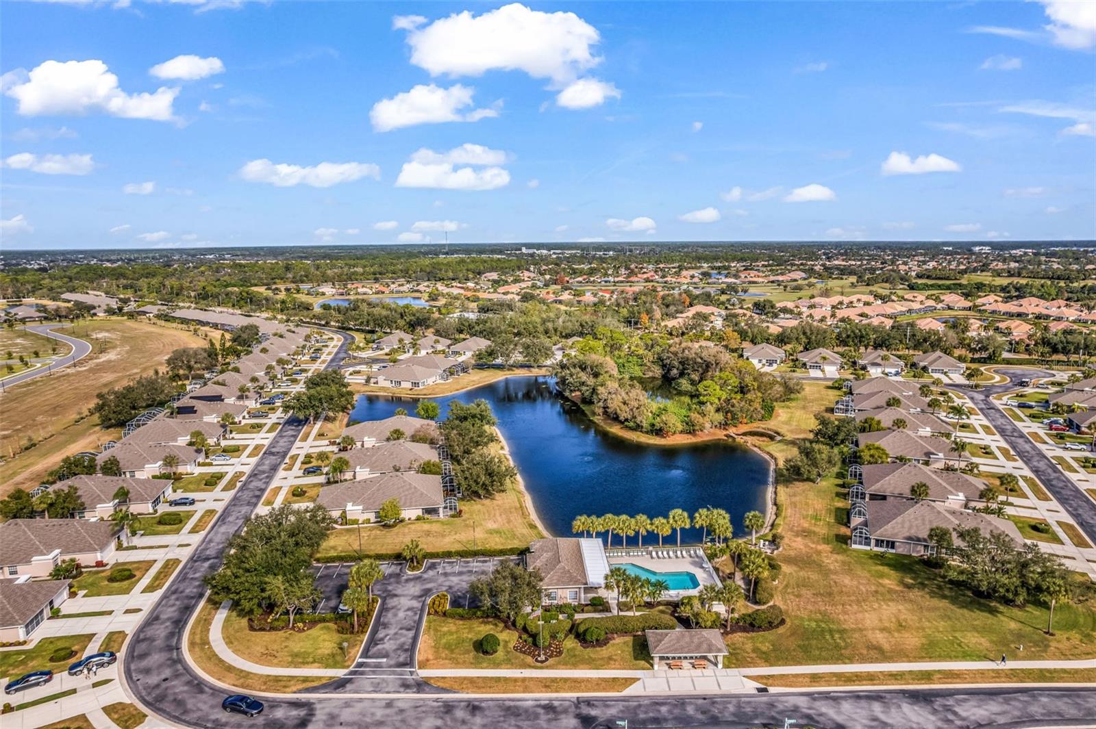 VILLAS OF SABAL TRACE - Residential