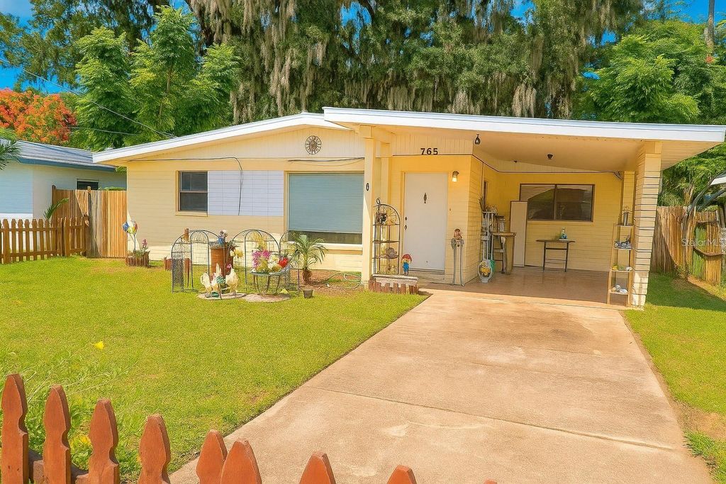 Photo of 765 Greenway Place, Daytona Beach, FL 32114 (MLS # O6404198)
