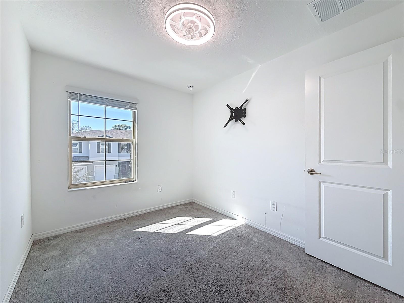 TOWNES/DARLINGTON - Residential