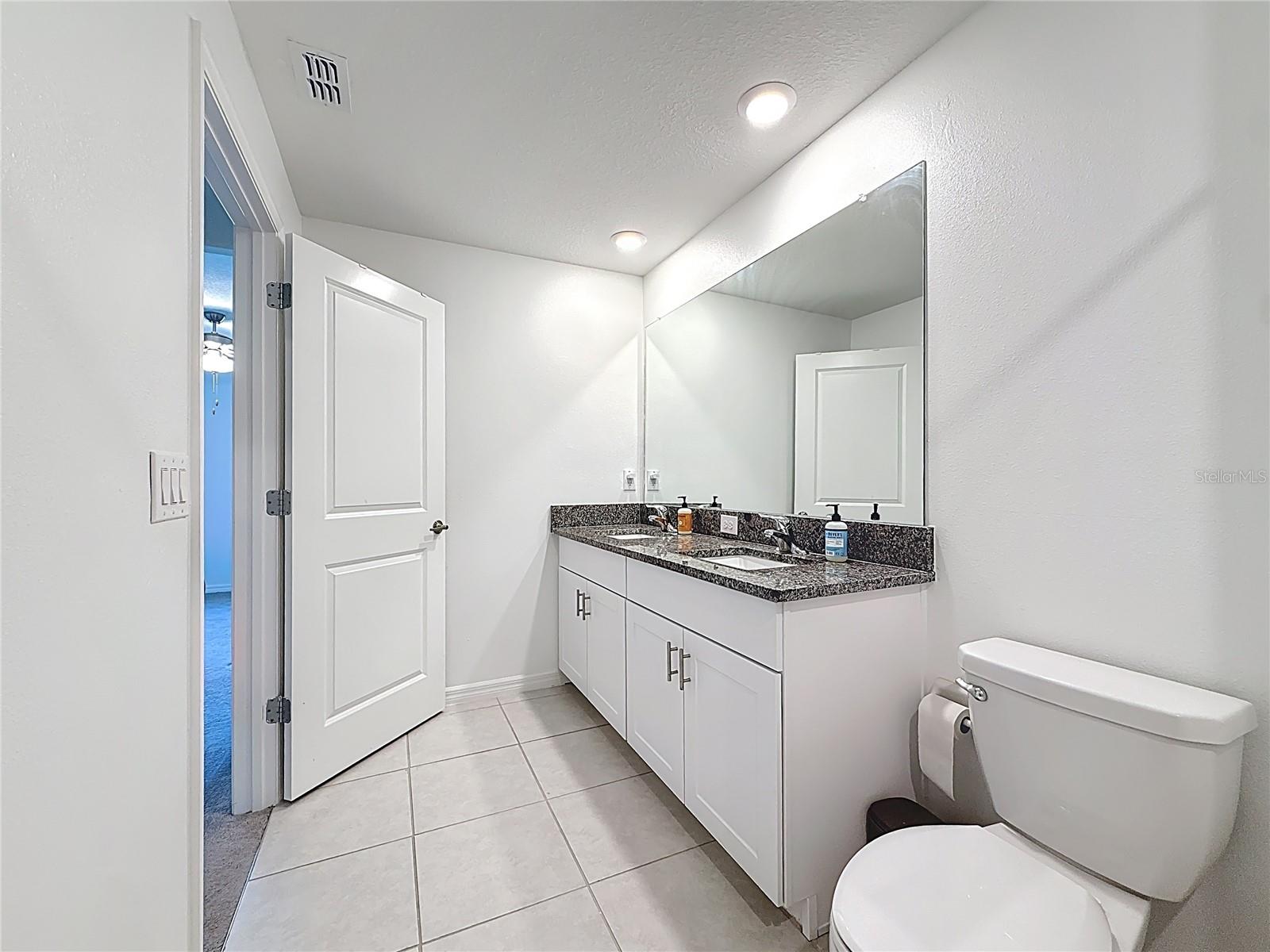 TOWNES/DARLINGTON - Residential