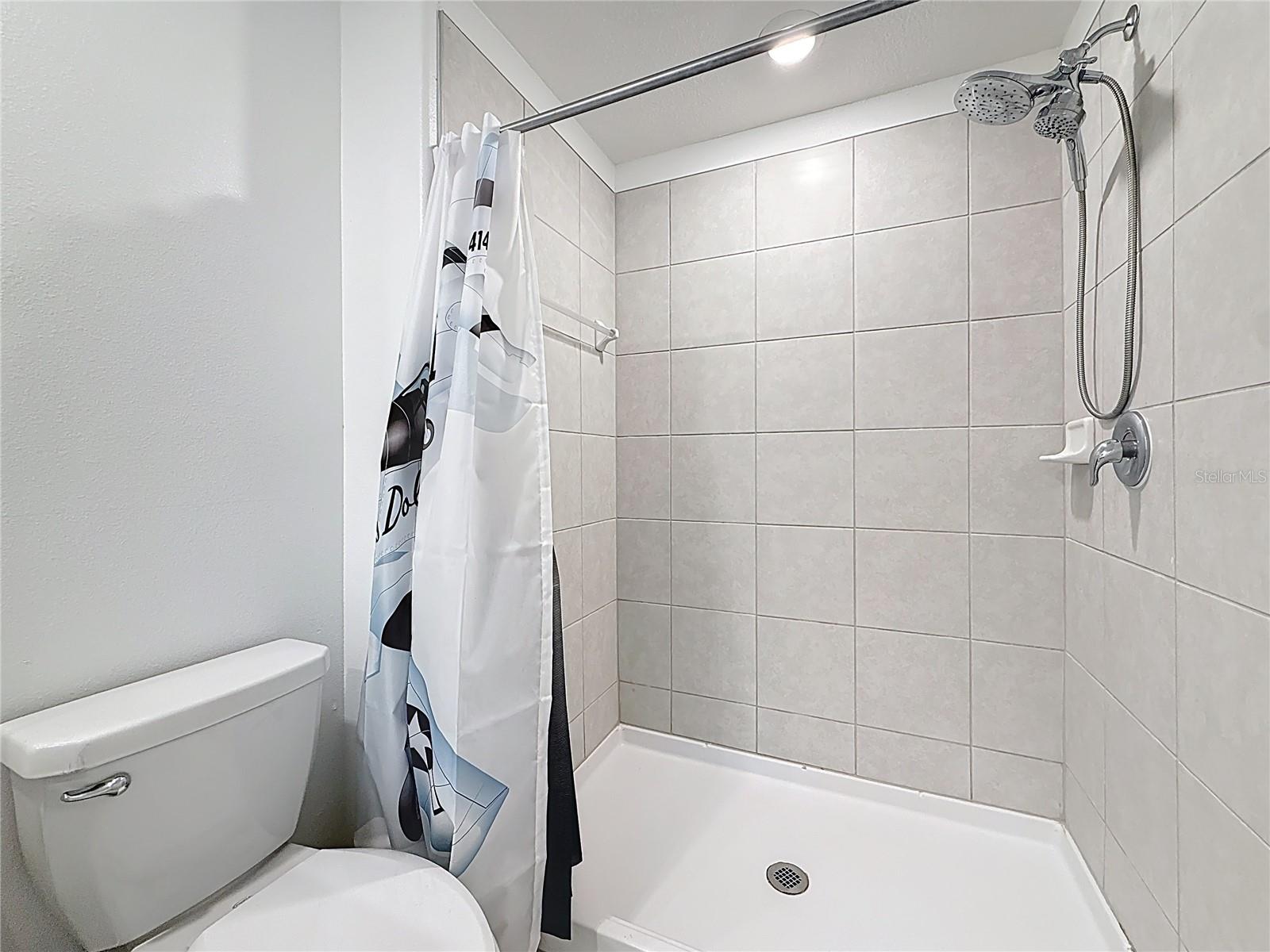 TOWNES/DARLINGTON - Residential