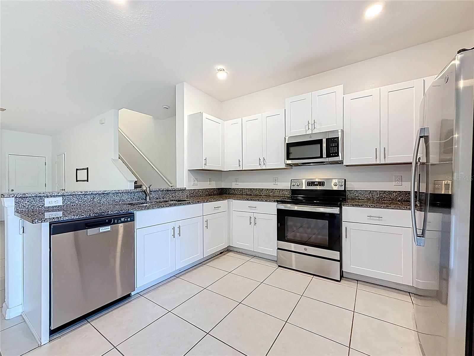 TOWNES/DARLINGTON - Residential