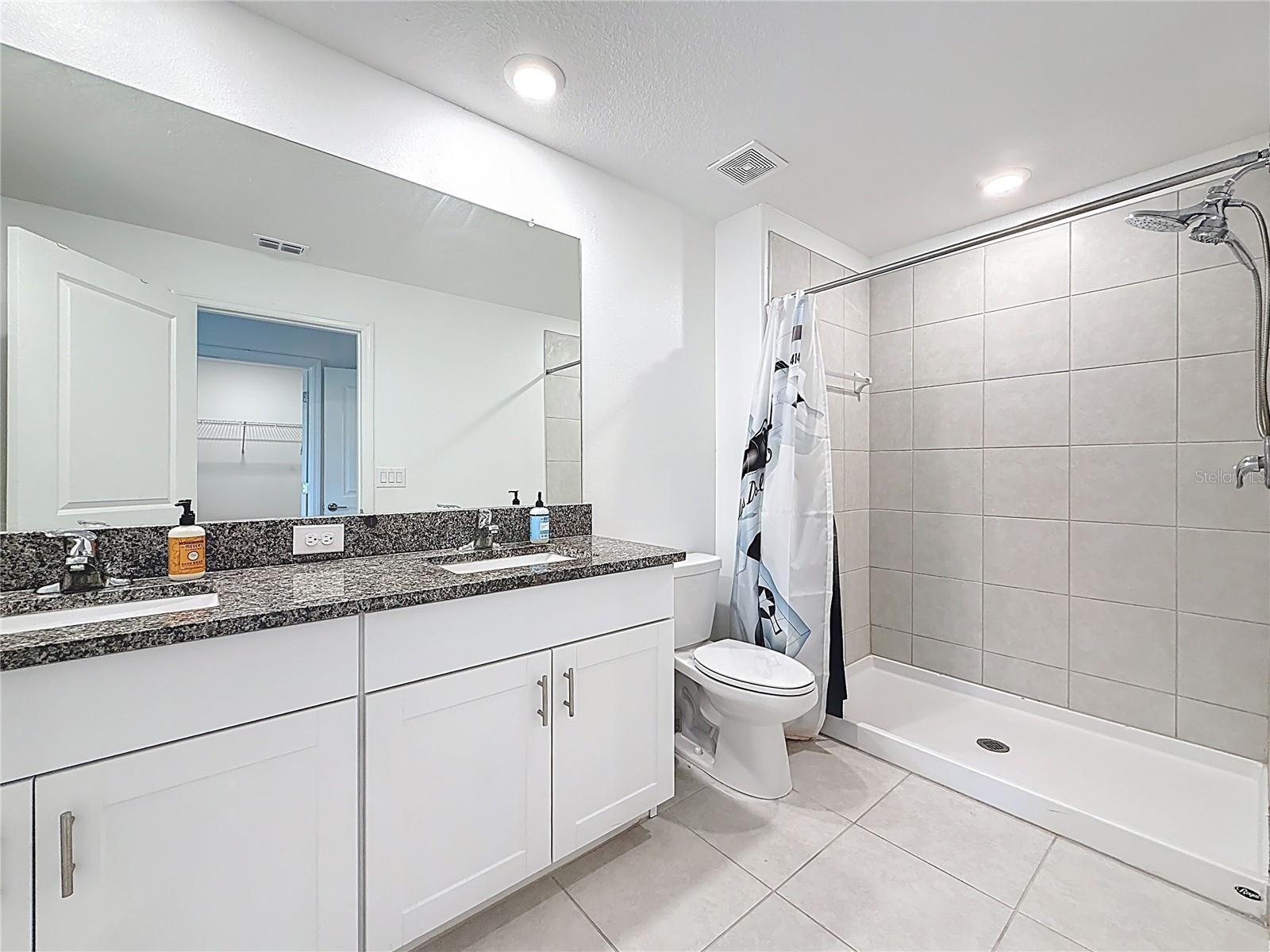 TOWNES/DARLINGTON - Residential