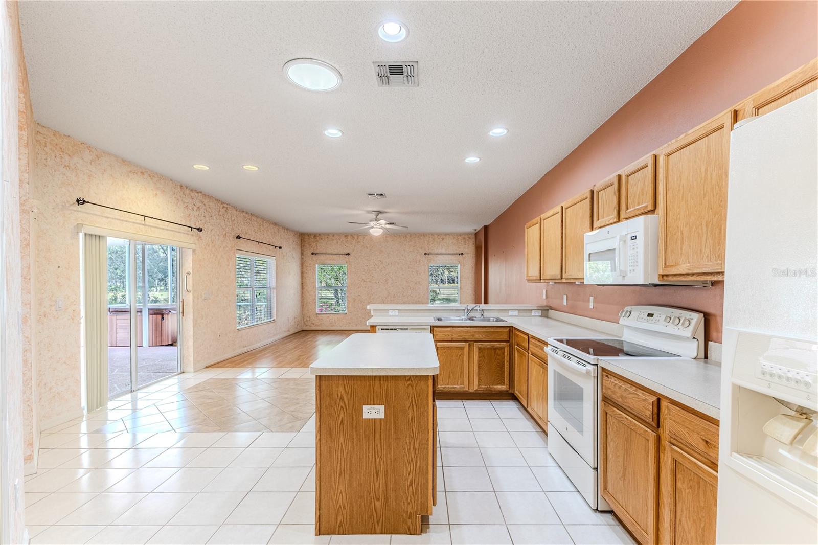 WELLINGTON AT SEVEN HILLS PH 4 - Residential