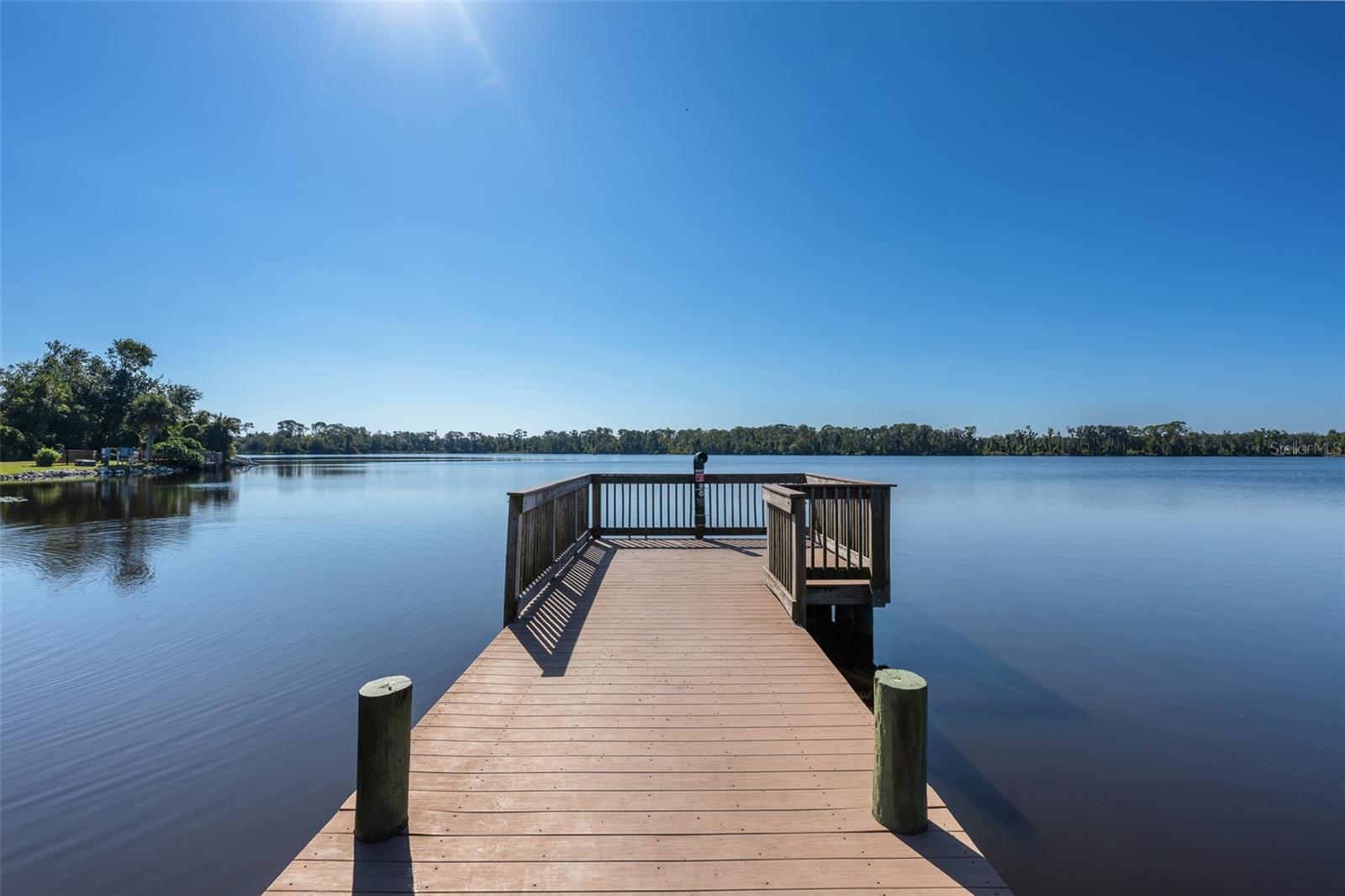 WALDEN LAKE - Residential