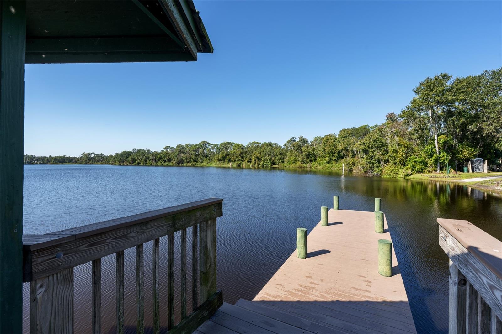 WALDEN LAKE - Residential