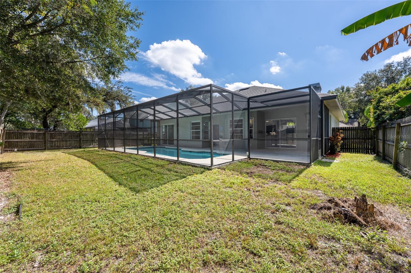 WALDEN LAKE - Residential