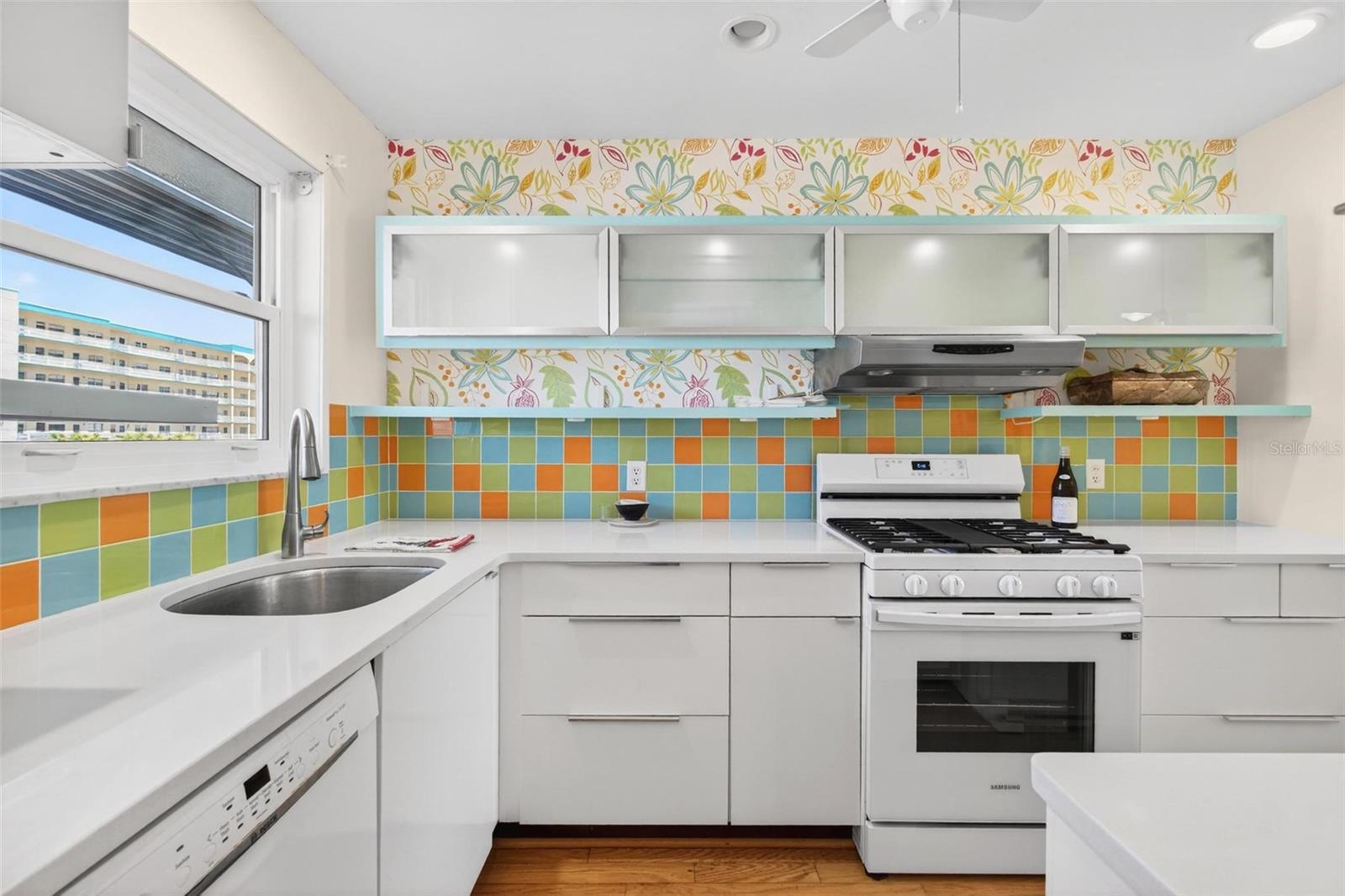 TOWN SHORES OF GULFPORT - Residential