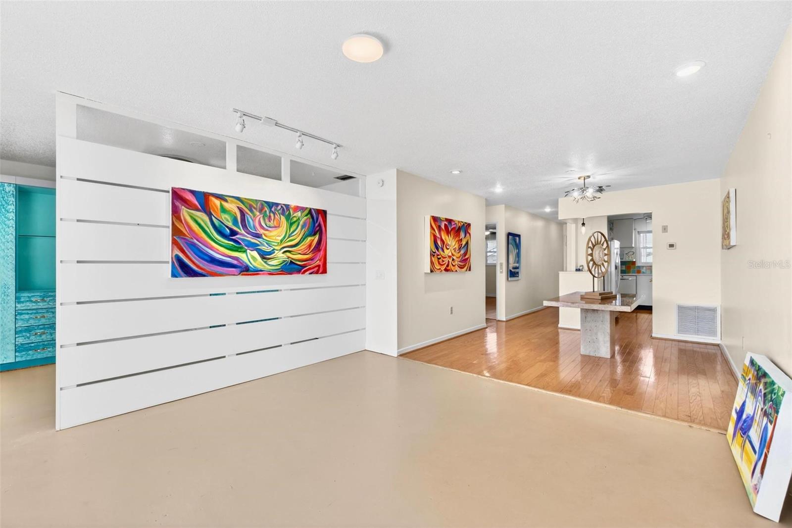 TOWN SHORES OF GULFPORT - Residential