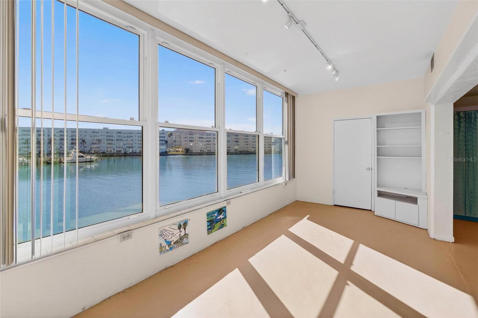 TOWN SHORES OF GULFPORT - Residential