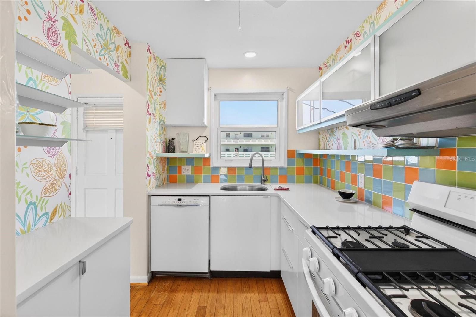 TOWN SHORES OF GULFPORT - Residential