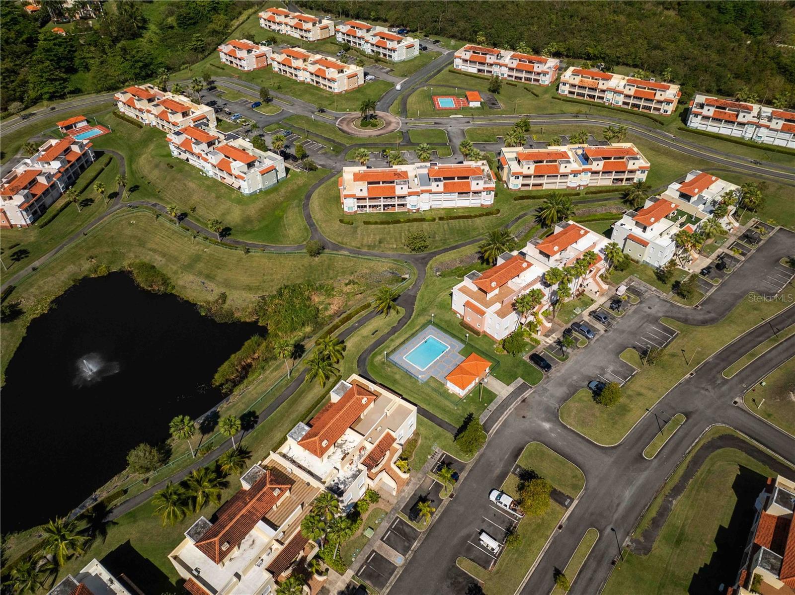 180 PALMAS DRIVE 60-D