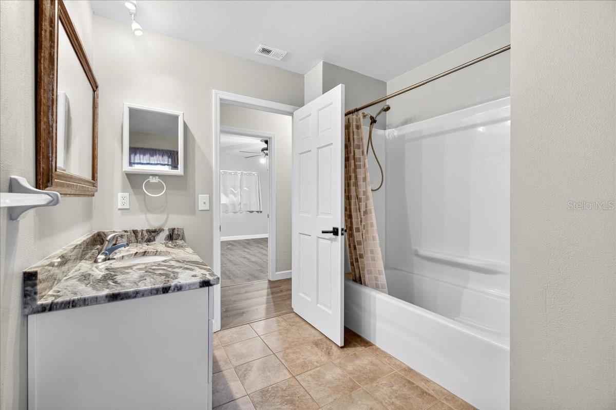 SUMMERHAVEN SHORES - Residential