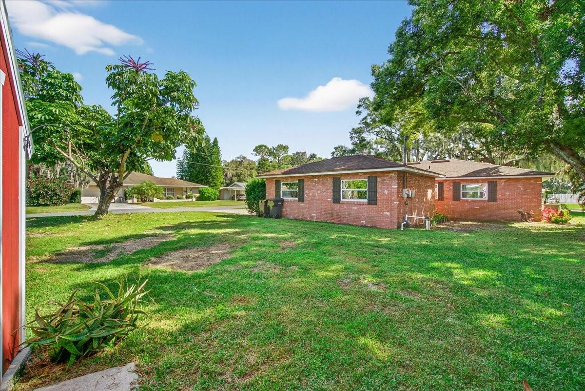 SUMMERHAVEN SHORES - Residential