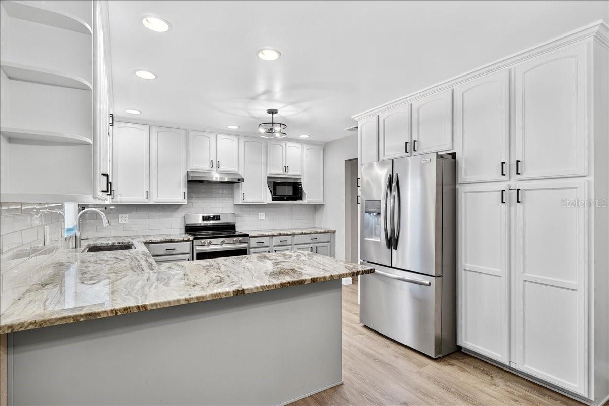 SUMMERHAVEN SHORES - Residential