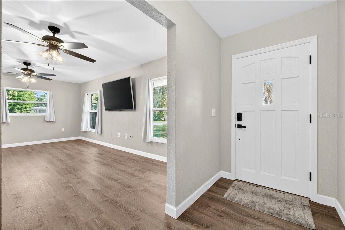 SUMMERHAVEN SHORES - Residential