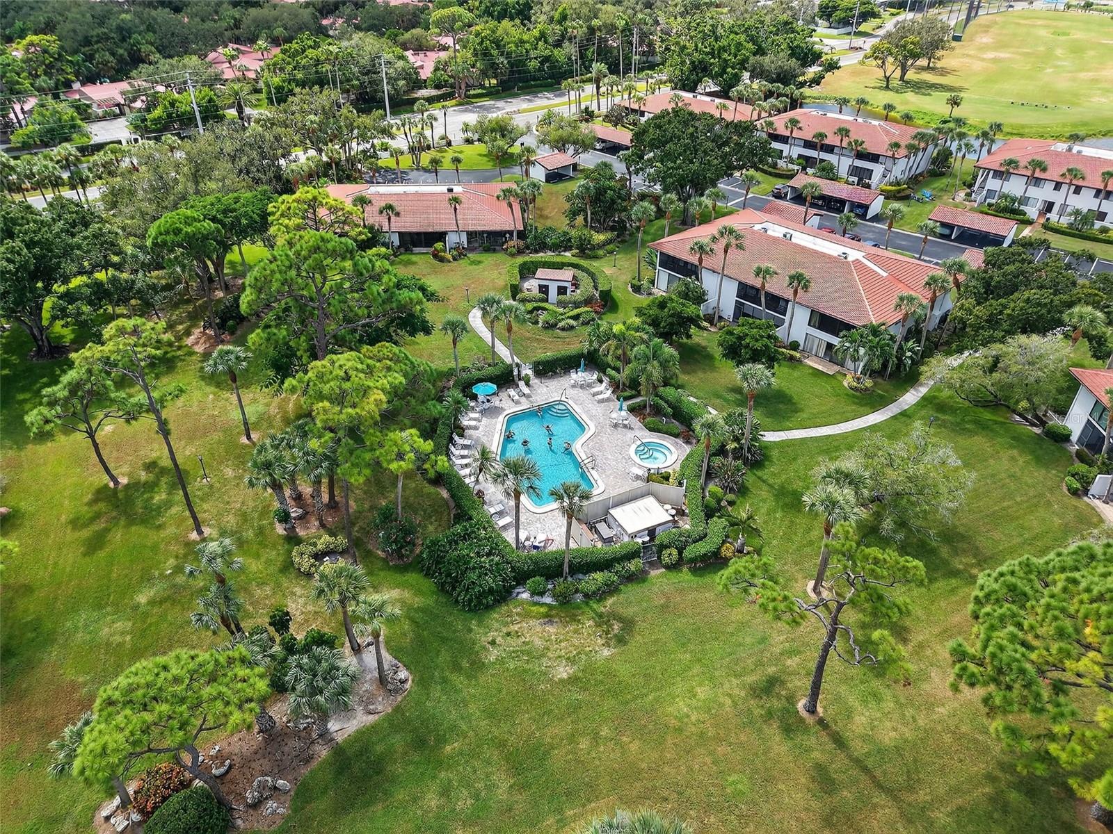 VALENCIA GARDEN III - Residential