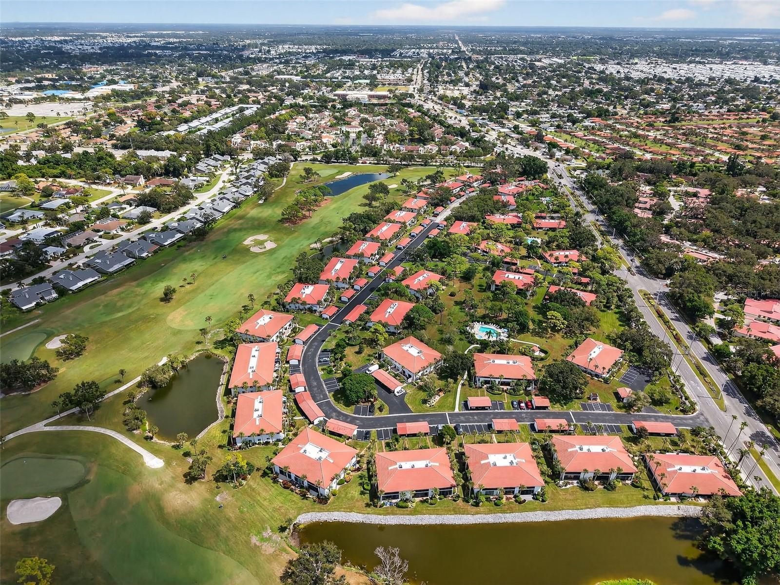 VALENCIA GARDEN III - Residential