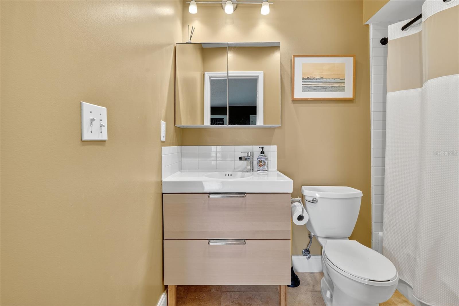 VALENCIA GARDEN III - Residential