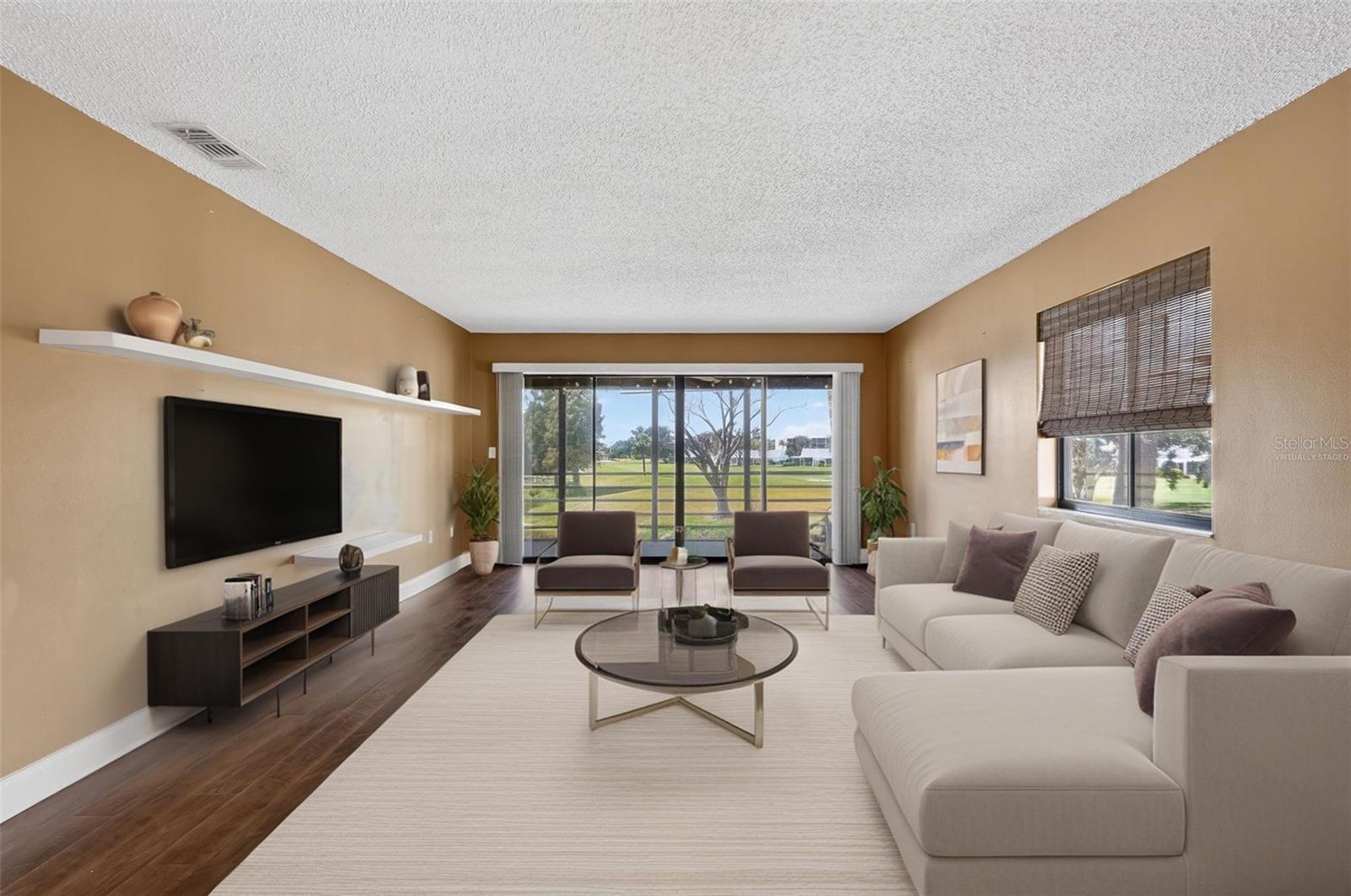 VALENCIA GARDEN III - Residential