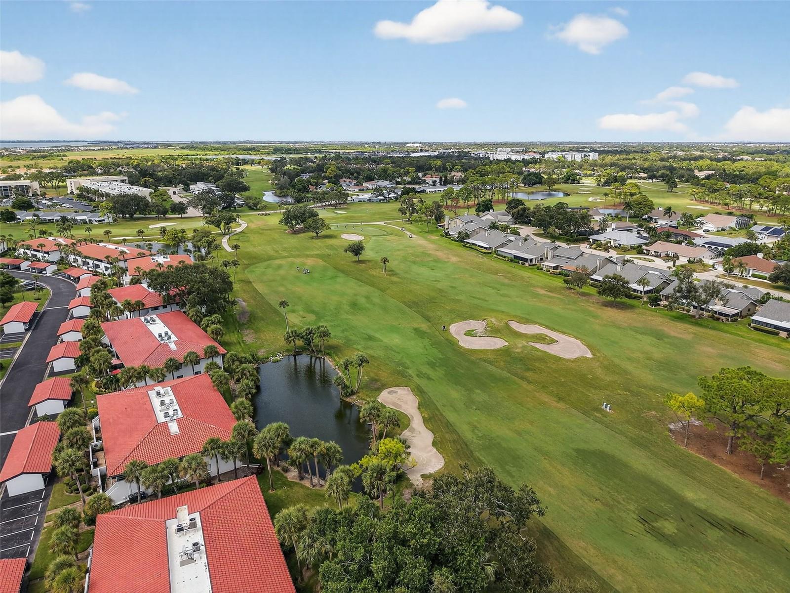 VALENCIA GARDEN III - Residential