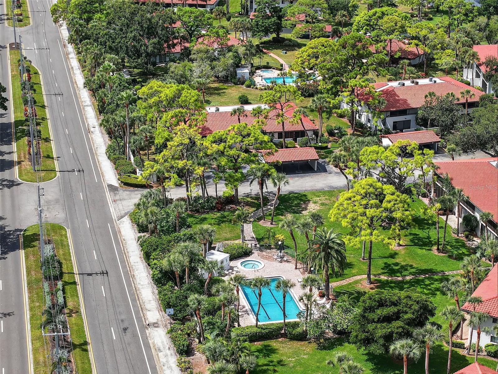 VALENCIA GARDEN III - Residential