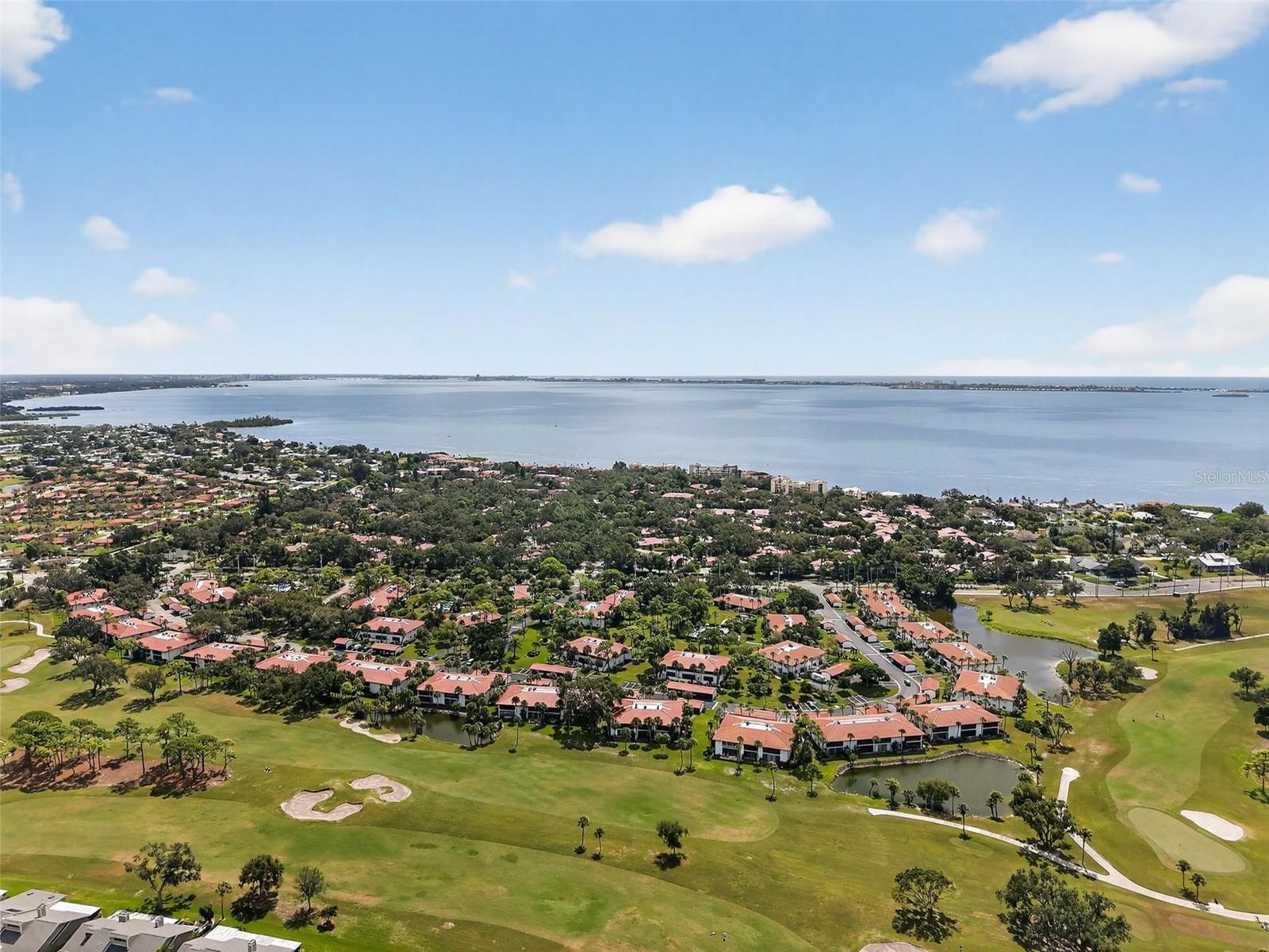 VALENCIA GARDEN III - Residential