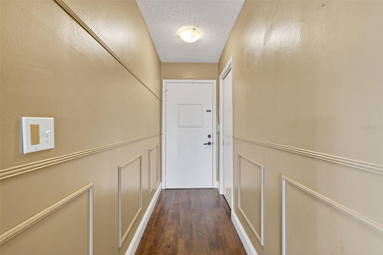 VALENCIA GARDEN III - Residential