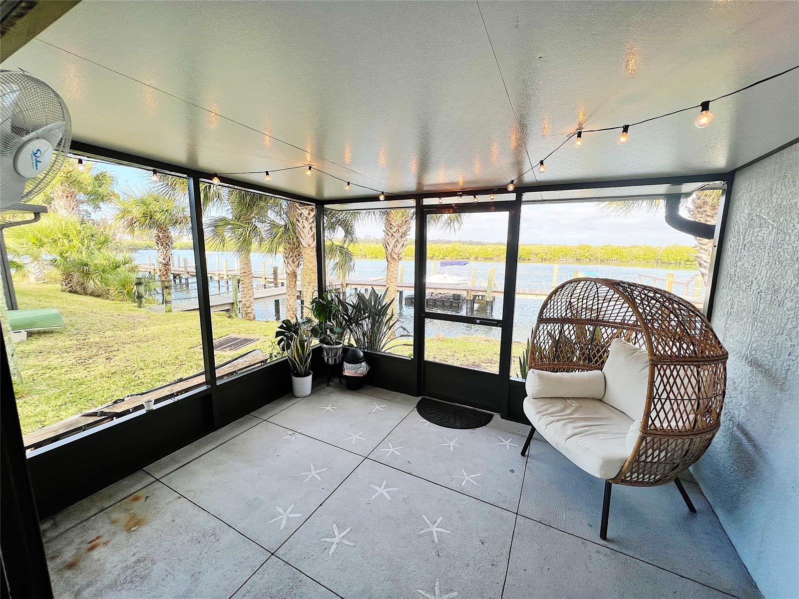 Riverwalk Condo - Residential