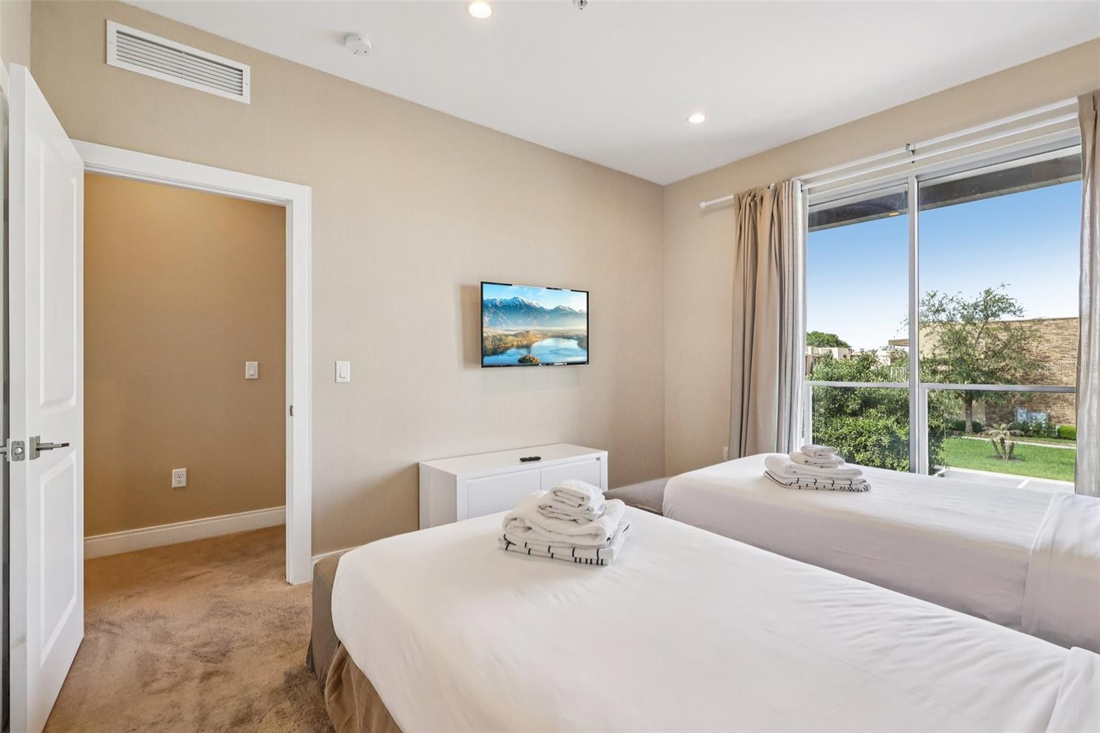 MAGIC VILLAGE REP - Residential