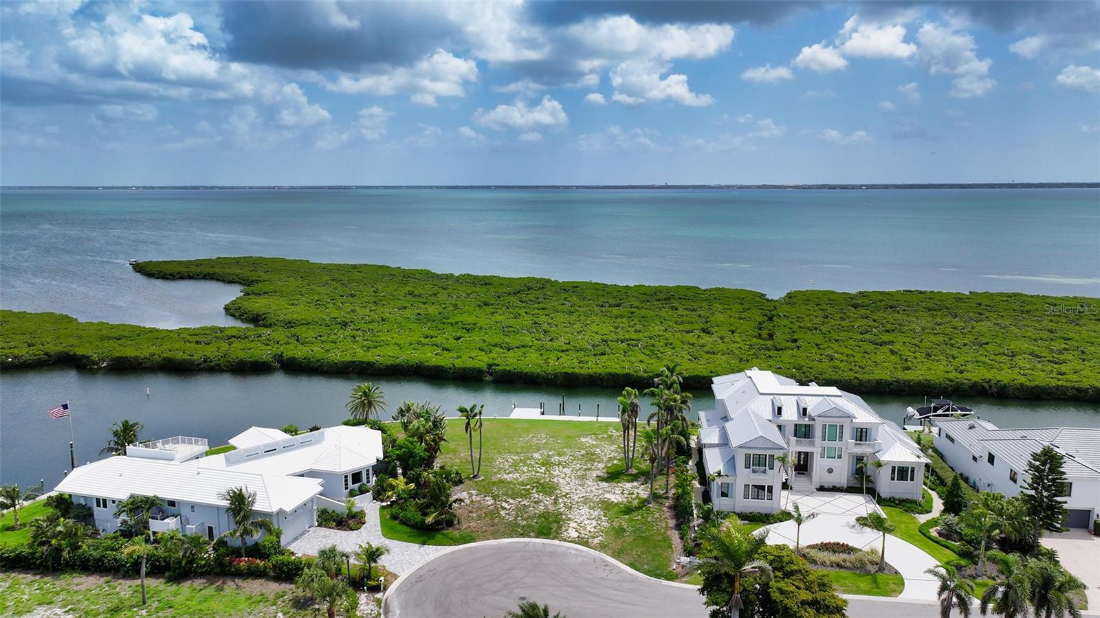 1630 HARBOR CAY LANE