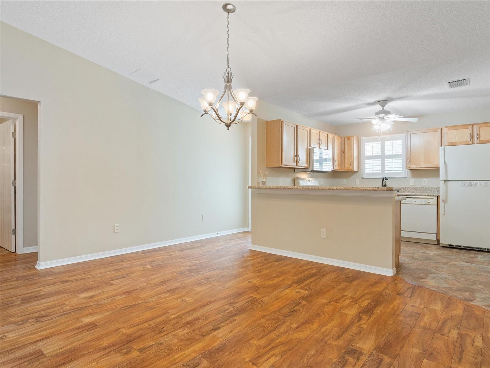 VILLAGES/SUMTER - Residential Lease