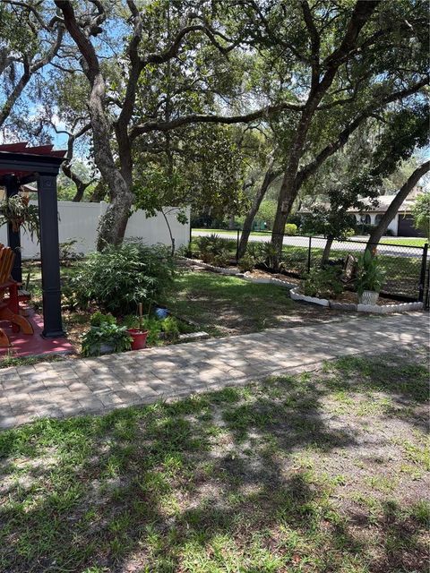 Tiny photo for 2391 SE 176th Avenue, Silver Springs, FL 34488 (MLS # OM725683)