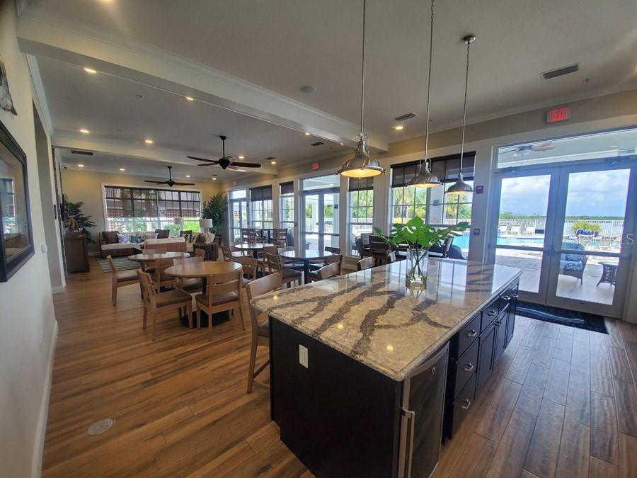 Riverwalk/Coronado Island-Bldg - Residential