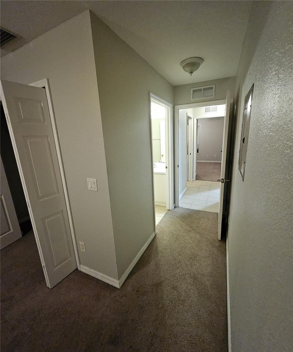 LEHIGH ESTATES - Residential Income