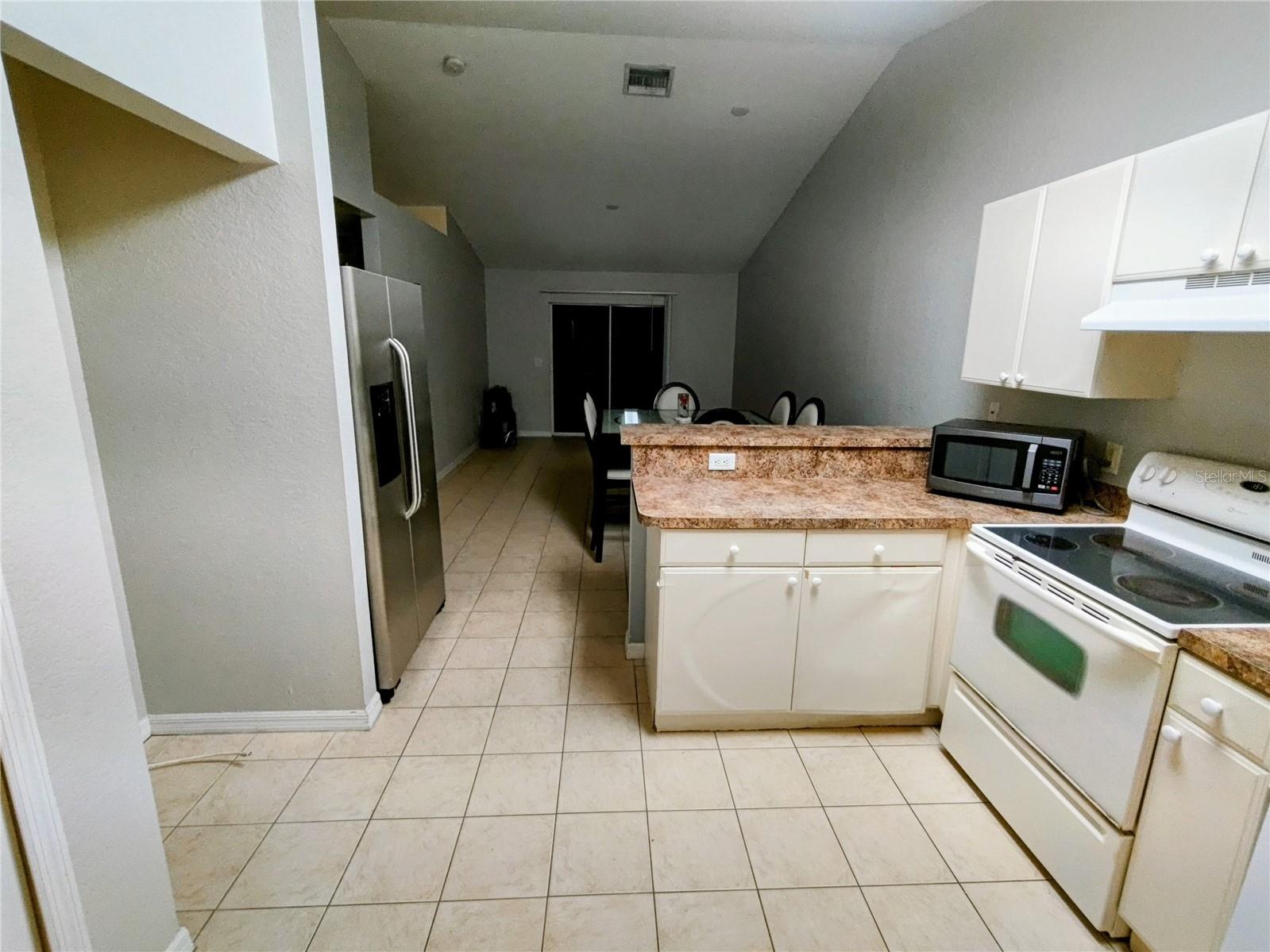 LEHIGH ESTATES - Residential Income