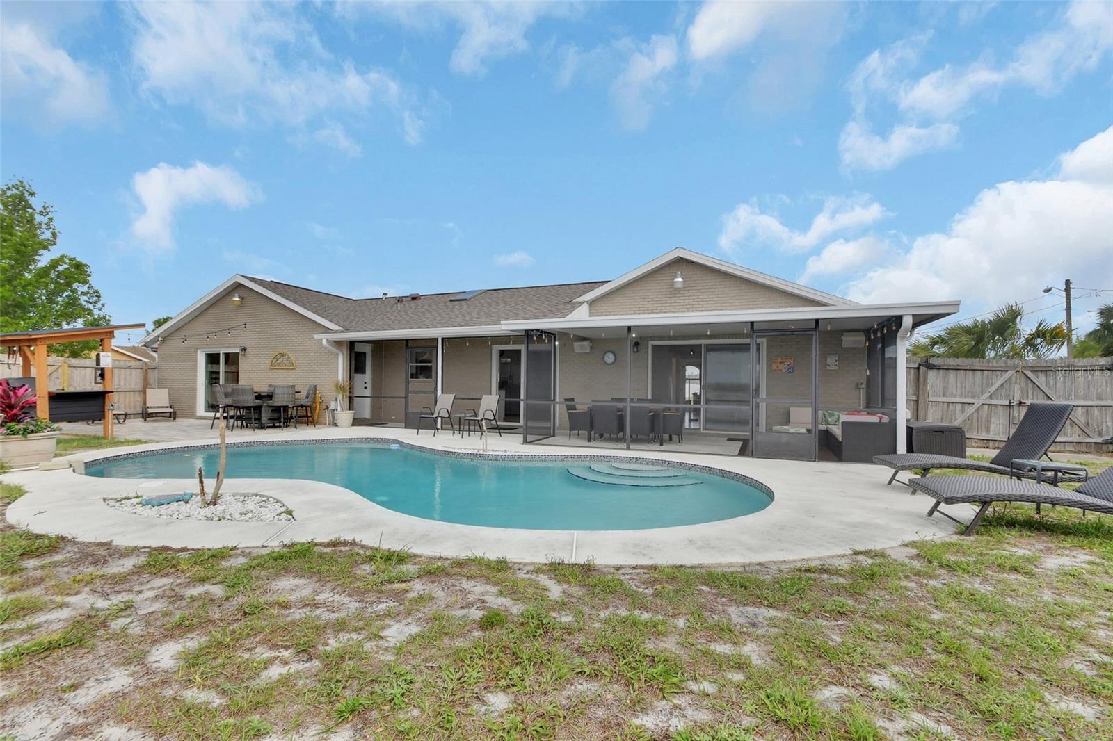 DELTONA LAKES UNIT 41 - Residential