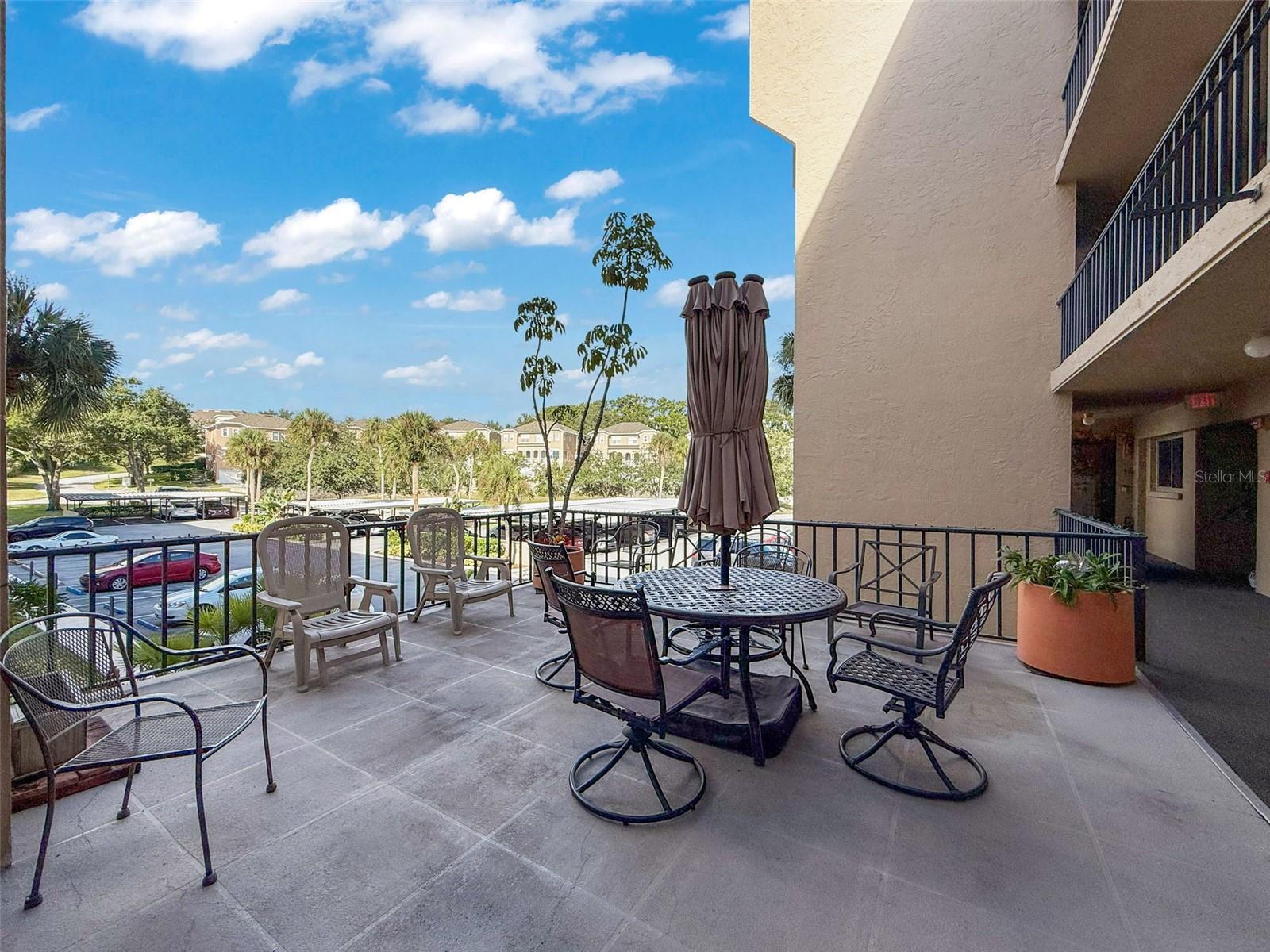 LAKE TARPON SAIL & TENNIS CLUB - Residential