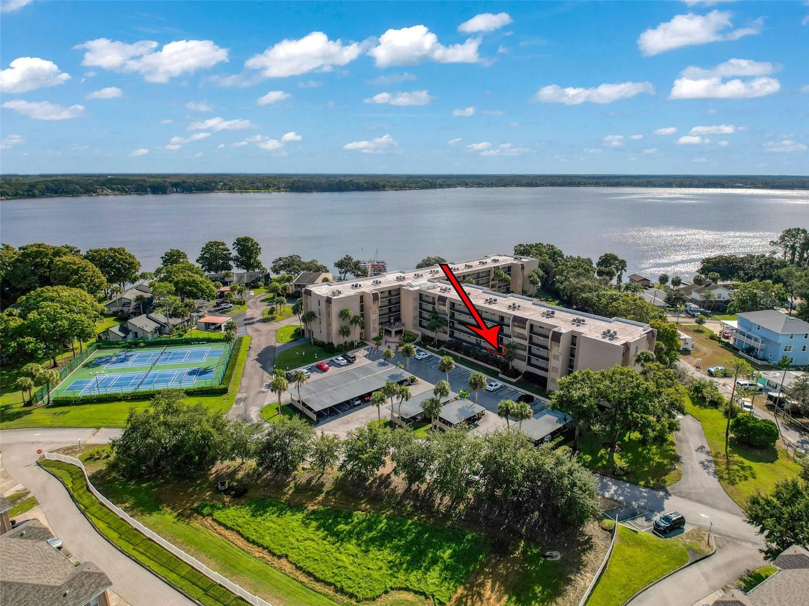 LAKE TARPON SAIL & TENNIS CLUB - Residential
