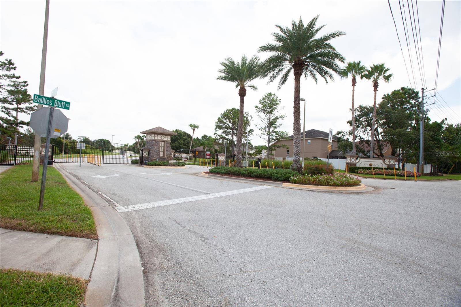2749 PLANTAIN DRIVE