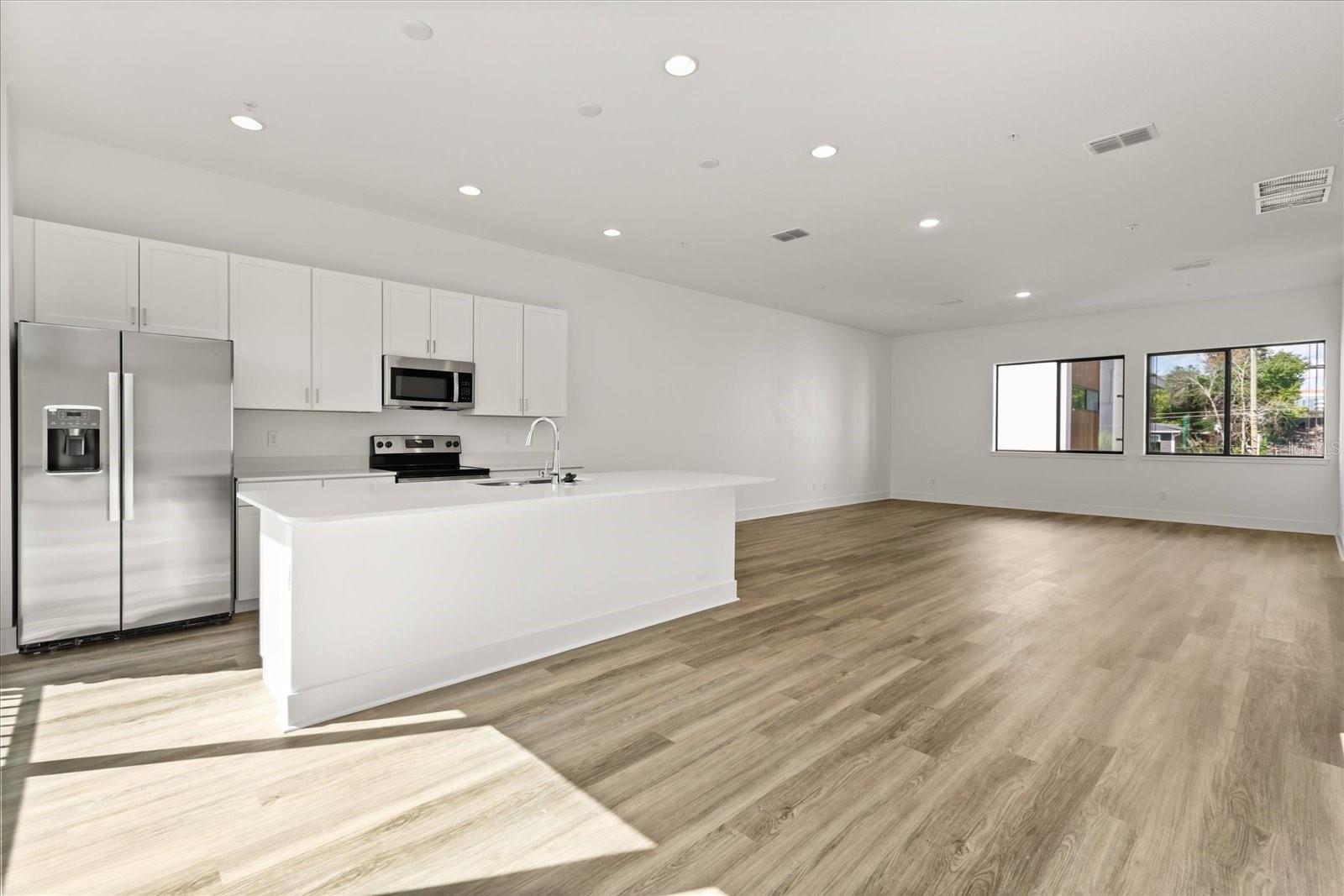 SODO HOUSE TR A - Residential Lease