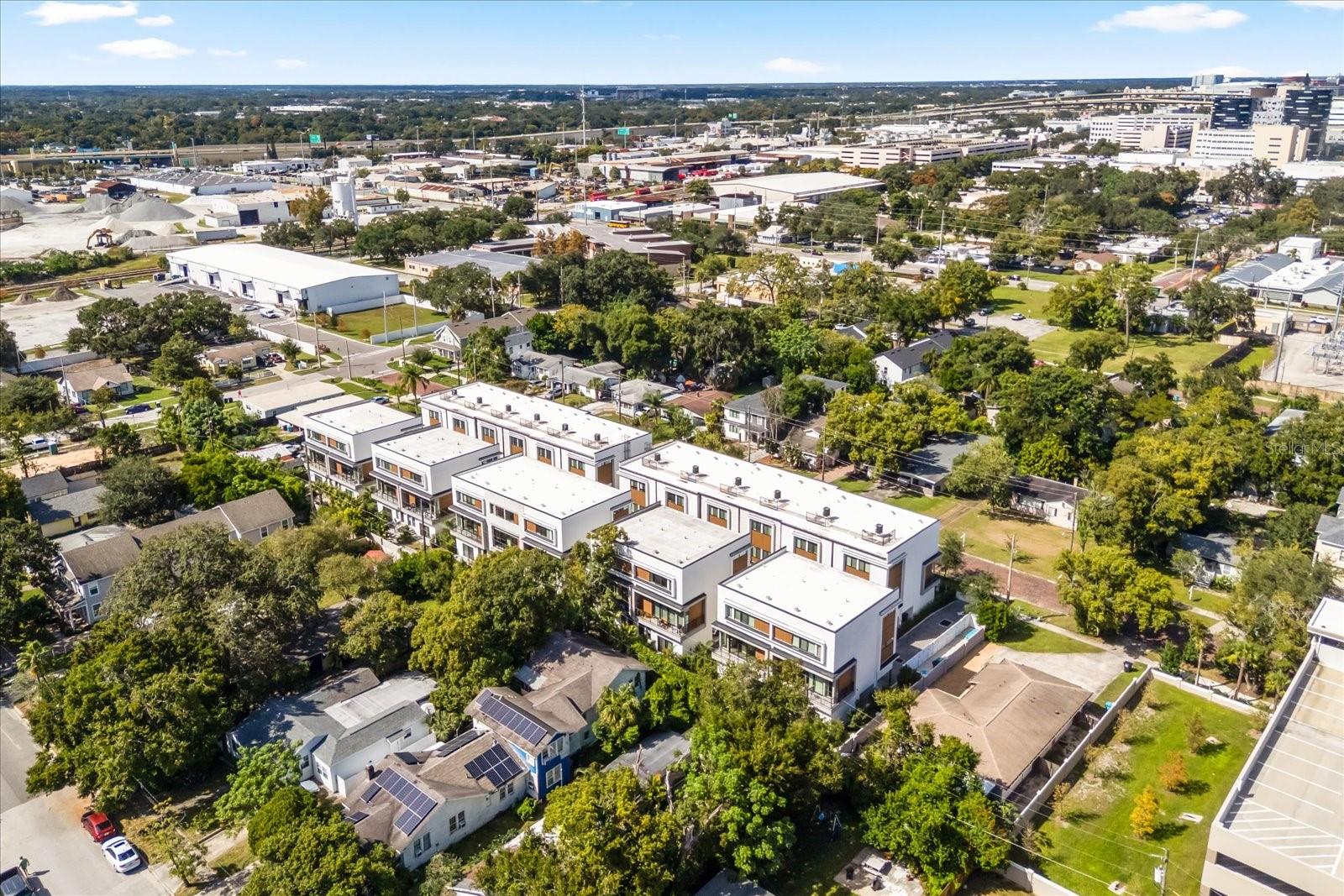 SODO HOUSE TR A - Residential Lease