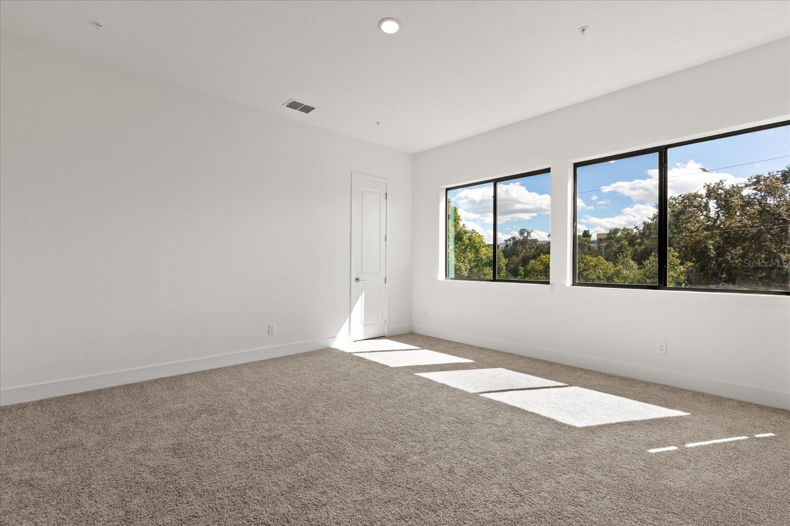 SODO HOUSE TR A - Residential Lease