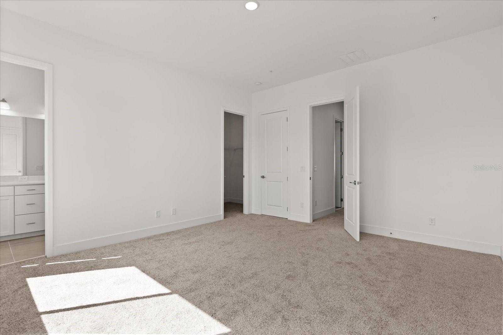 SODO HOUSE TR A - Residential Lease