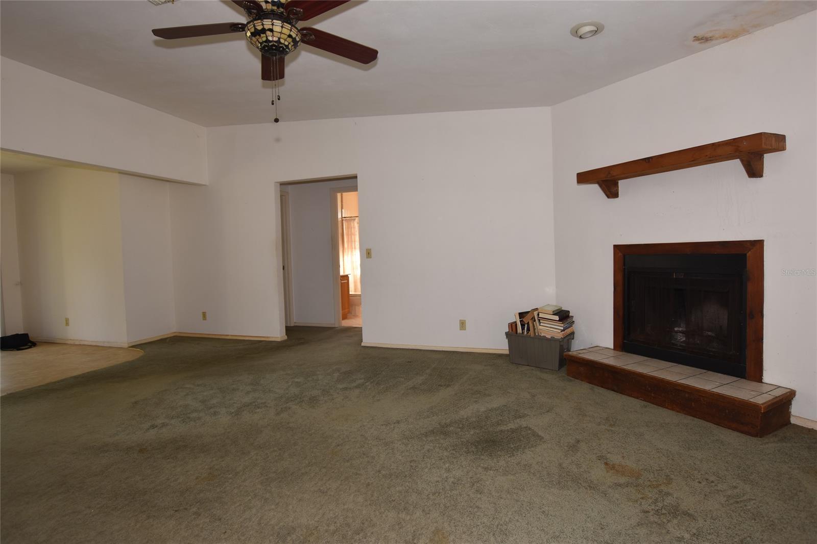 Florida Shores 01 - Residential