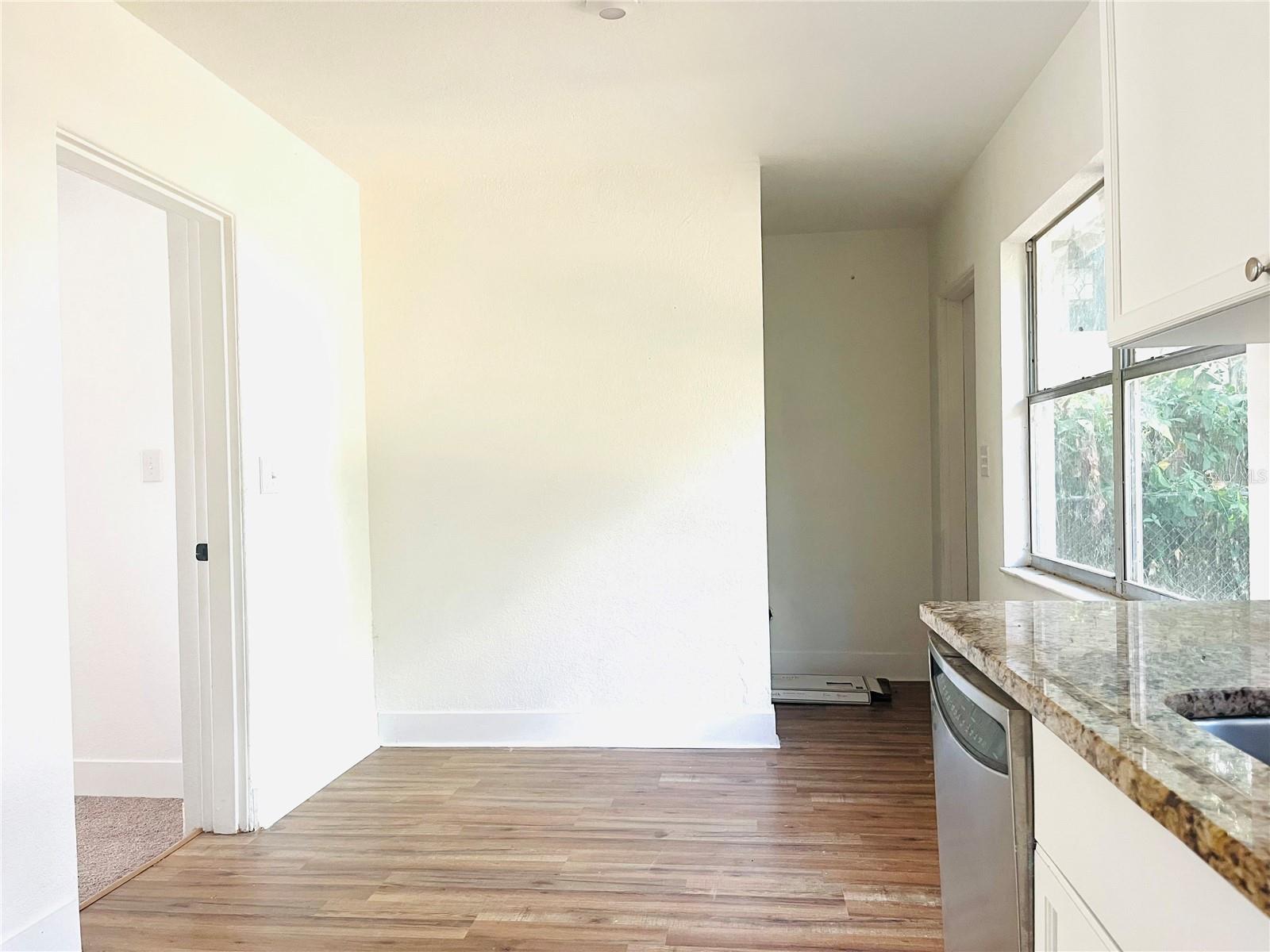 INWOOD - Residential