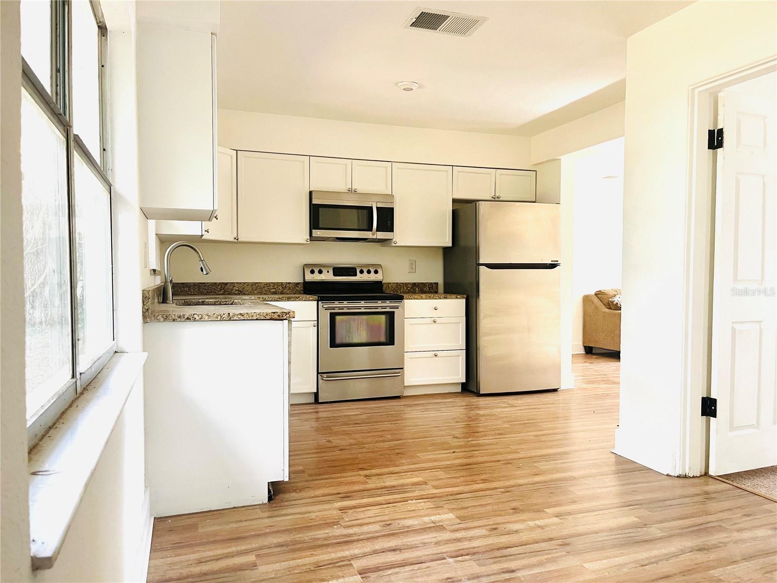 INWOOD - Residential