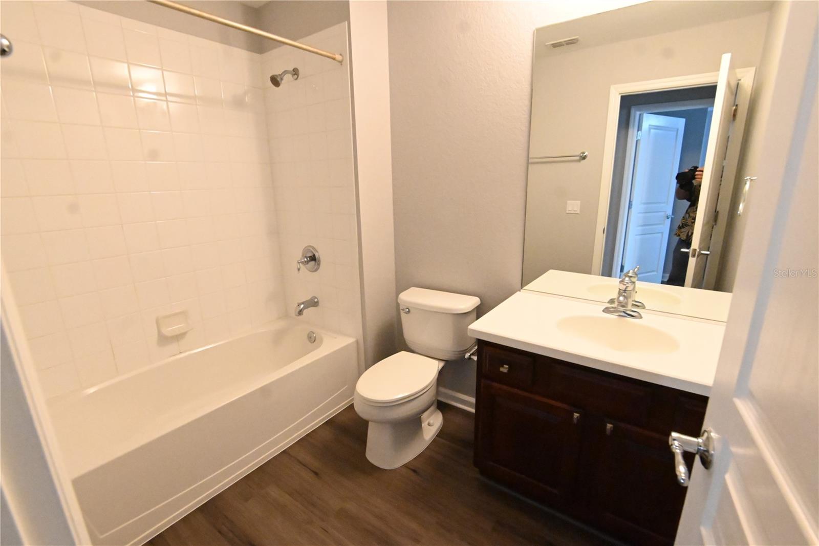 LAKE SAWYER SOUTH PH 03 - Residential Lease