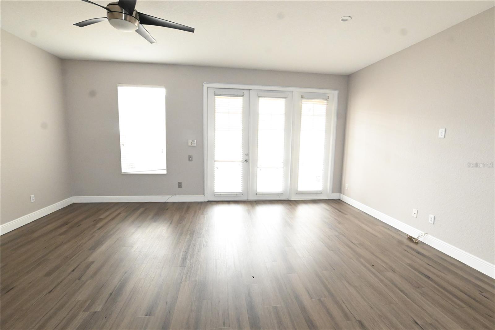 LAKE SAWYER SOUTH PH 03 - Residential Lease