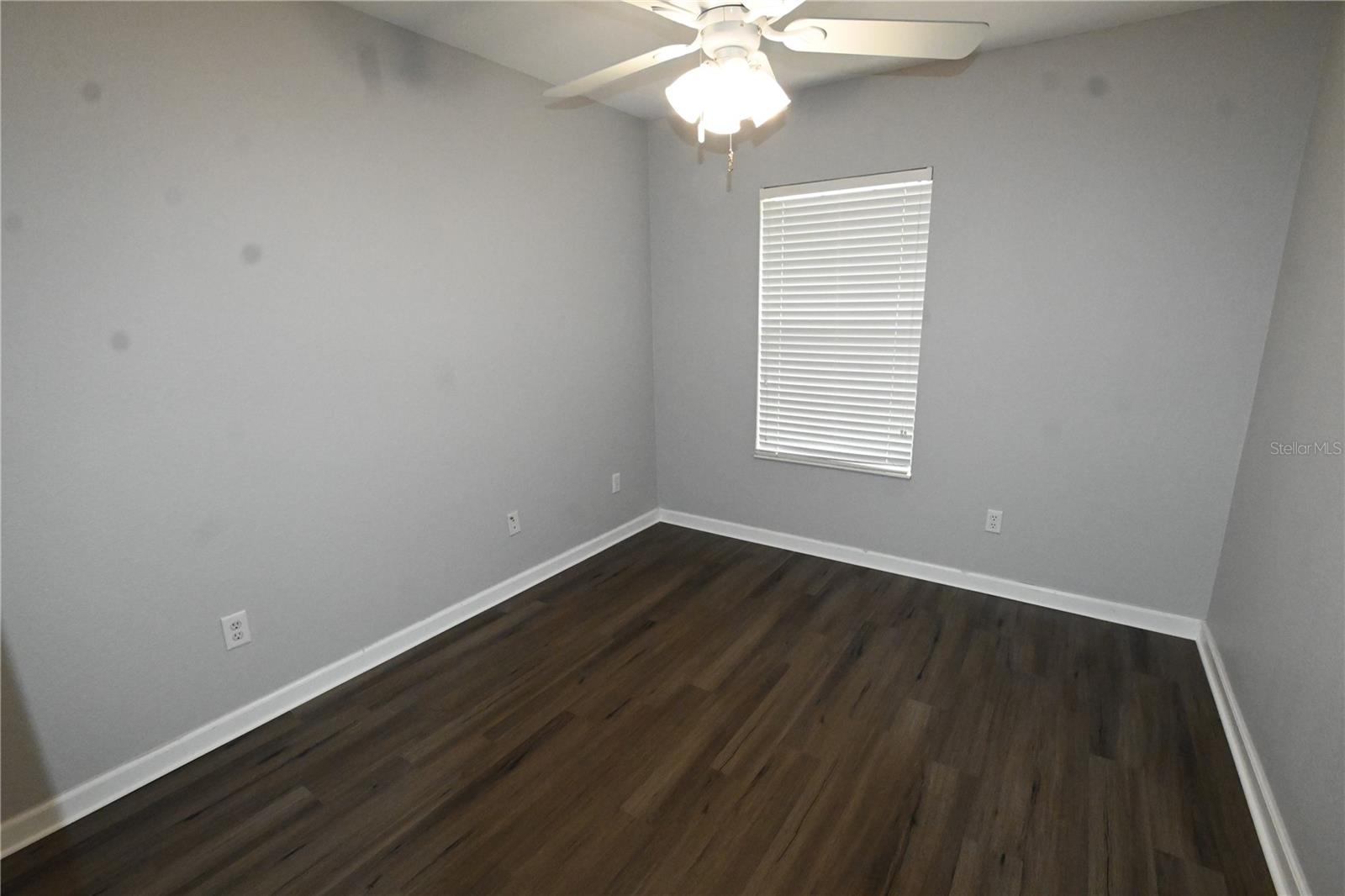 LAKE SAWYER SOUTH PH 03 - Residential Lease